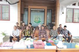 Staf Ahli Bidang Hukum dan Politik Hadiri Pemusnahan Barang Bukti Tindak Pidana Umum Inkracht Van...