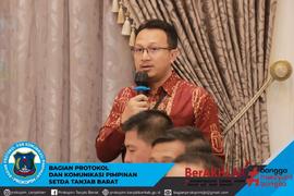 DIREKTUR BRI MEMBERIKAN SAMBUTAN